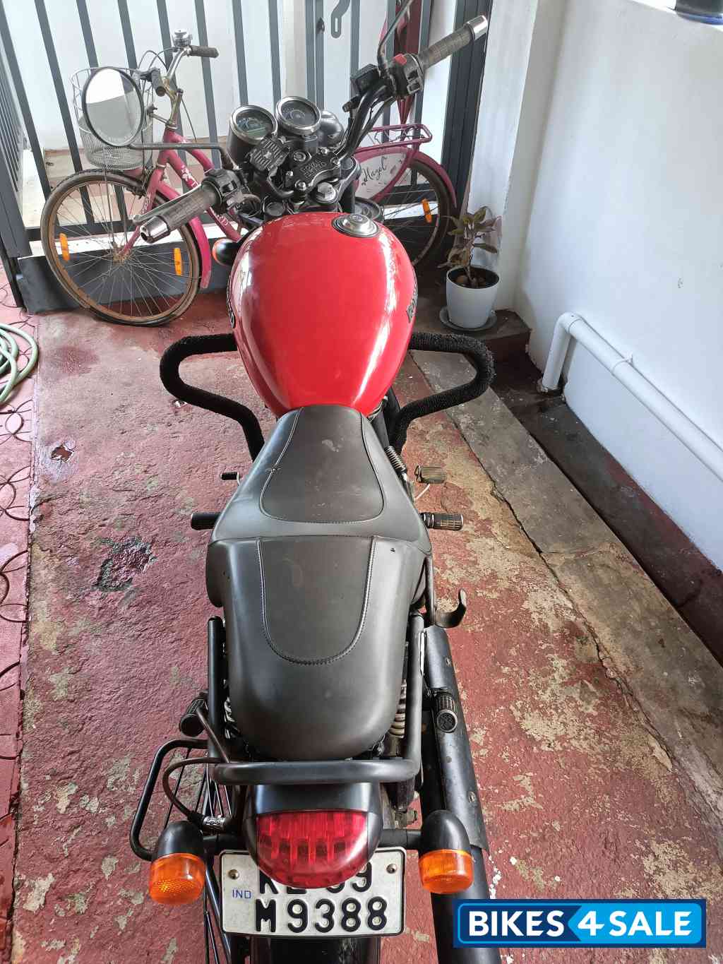 Royal Enfield Thunderbird X 350