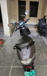 Matt Gray Ola S1 Pro