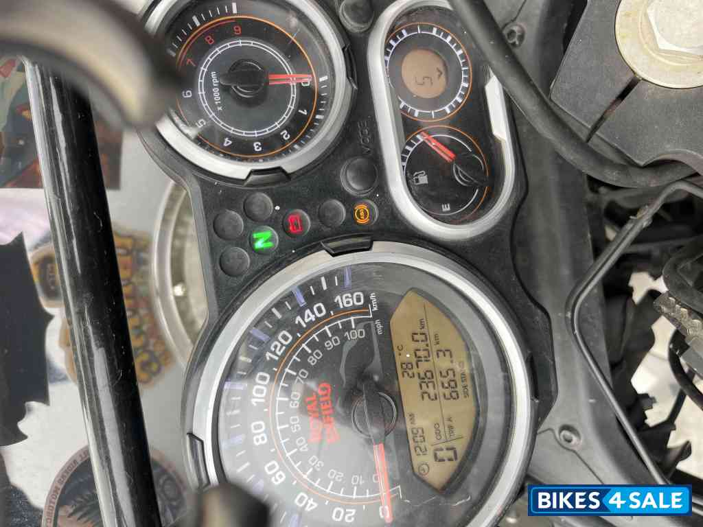 Sleet Black Royal Enfield Himalayan Sleet