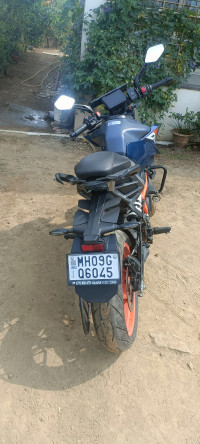 Blue Liquid Metal KTM Duke 390 2024