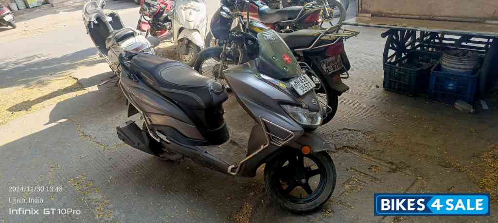 Suzuki Burgman Street BS6