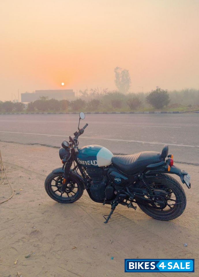 Rebel Blue Royal Enfield Hunter 350 Metro