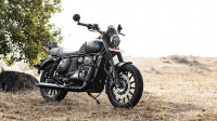 Hunter Green Yezdi Roadster Dark
