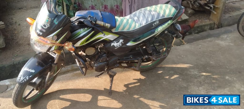 Black And Green TVS Sport