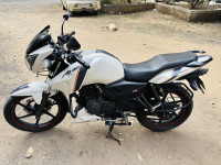 White TVS Apache RTR 160