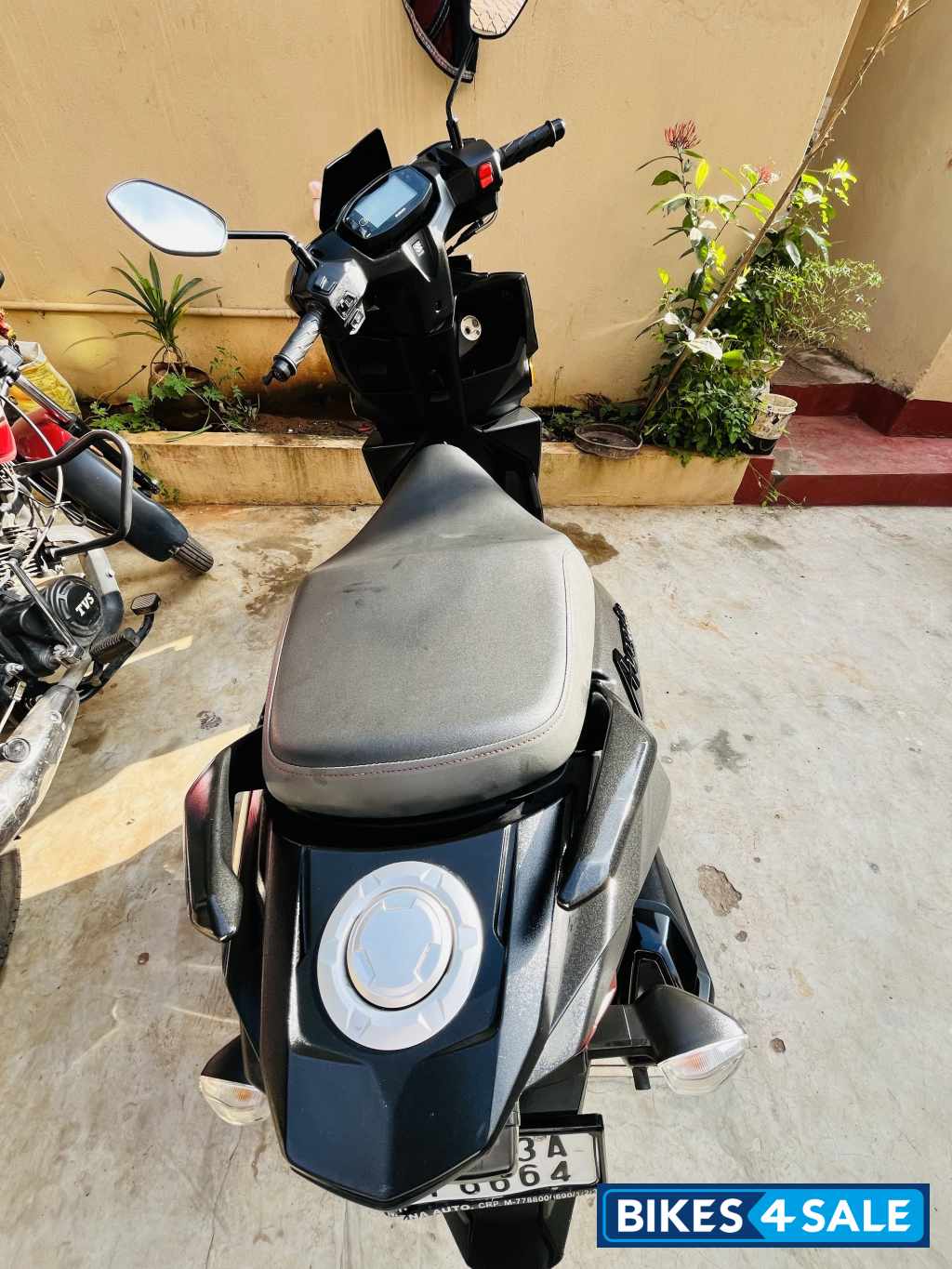 Suzuki Avenis 125 Ride Connect Edition