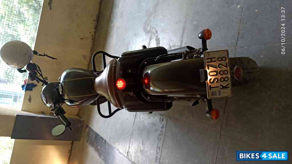 Matt Black Jawa Perak BS6