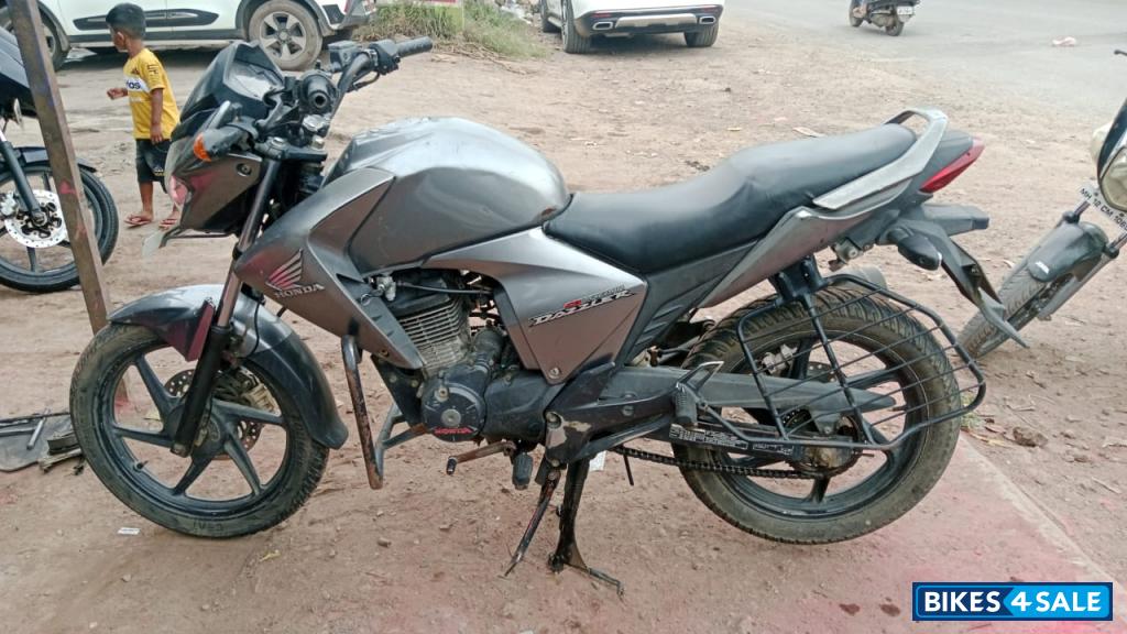 Honda Unicorn Dazzler