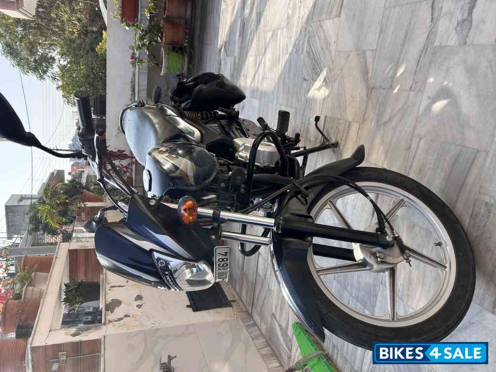 Bajaj Platina ComforTec 100 ES BS6 Bajaj Platina ComforTec 100 ES BS6