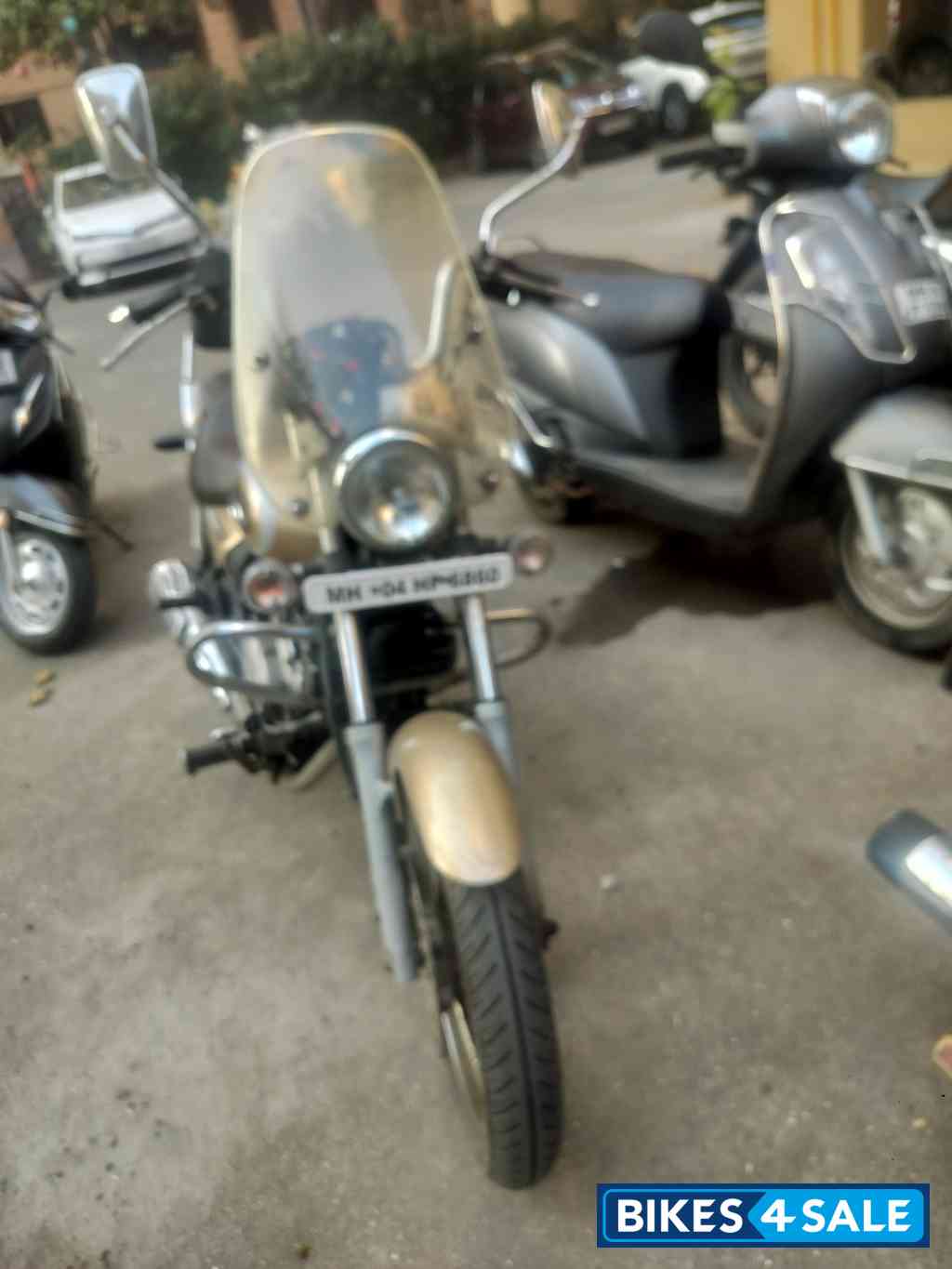 Bajaj Avenger Cruise 220