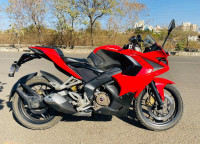 Bajaj Pulsar RS 200 ABS
