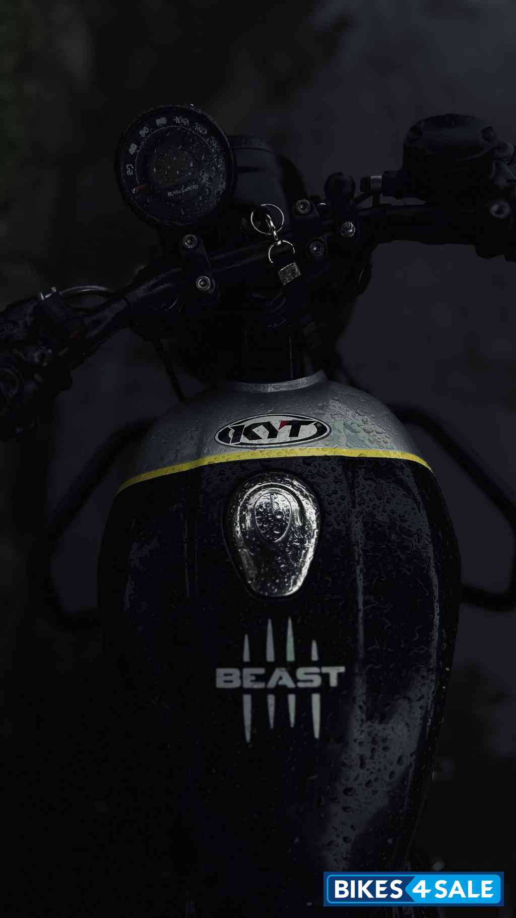 Rebel Black Royal Enfield Hunter 350 Metro