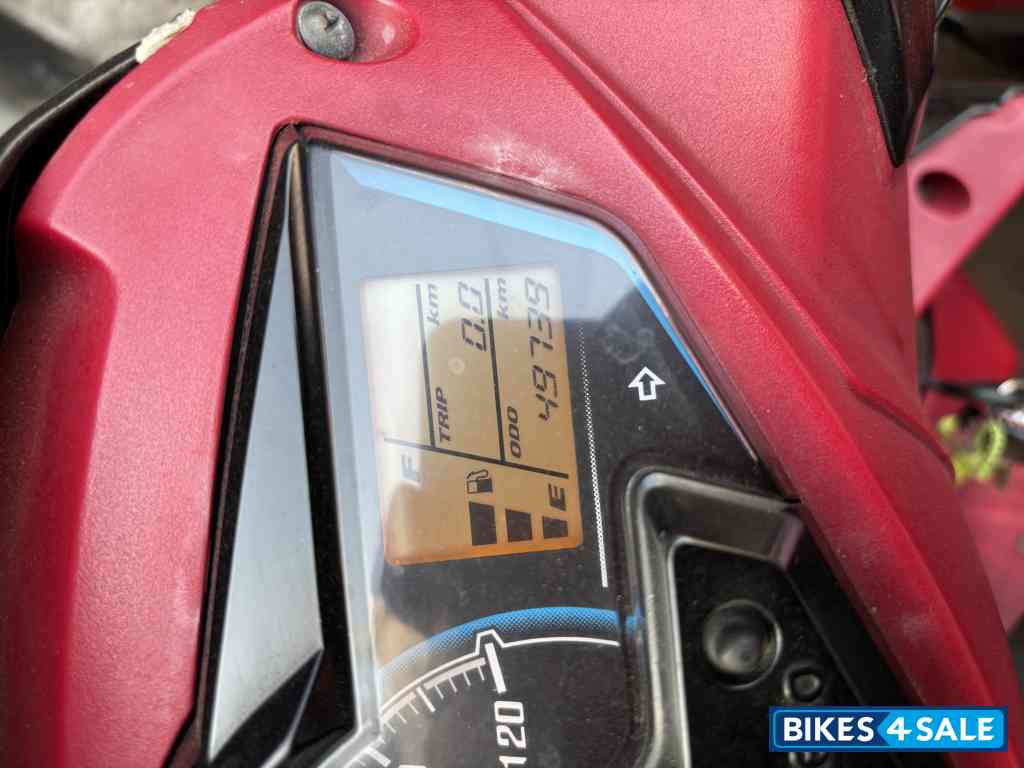 Hero Maestro Edge 125 FI