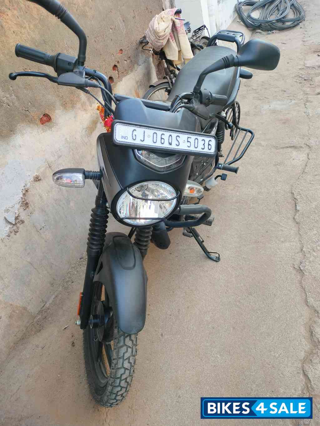 Bajaj CT110X