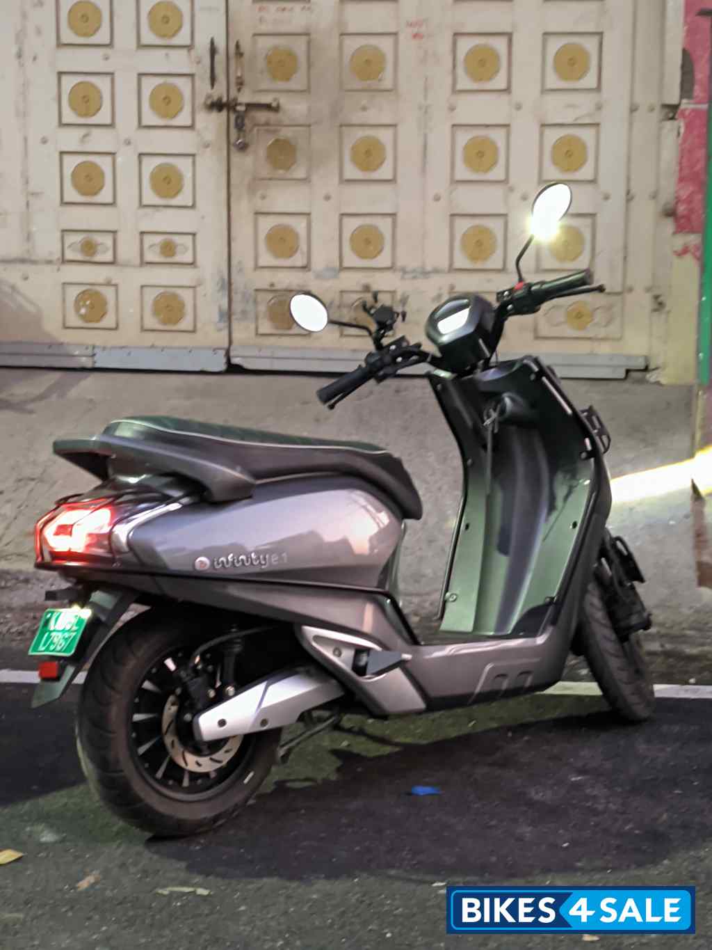 Comet Grey Bounce Infinity E1