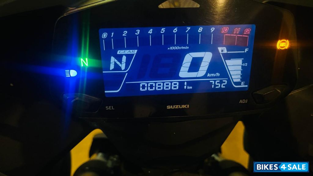 Suzuki Gixxer SF 250 BS6 Suzuki Gixxer SF 250 BS6