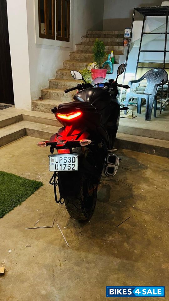 Suzuki Gixxer SF 250 BS6 Suzuki Gixxer SF 250 BS6