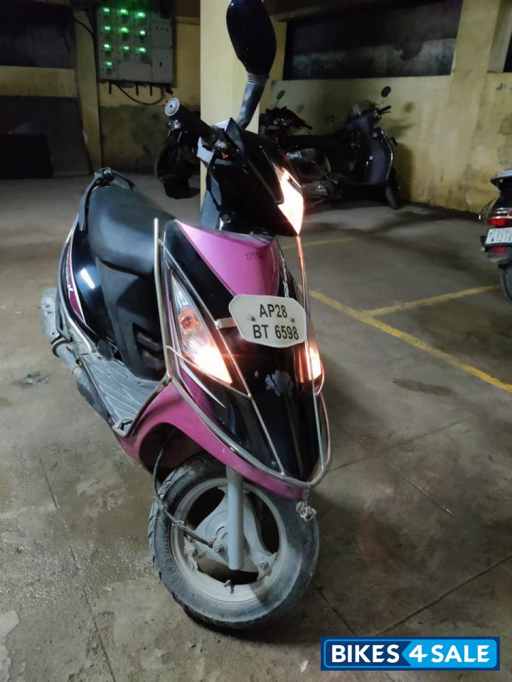 TVS Scooty Streak