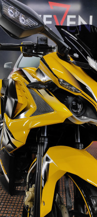Yellow Bajaj Pulsar RS 200 ABS