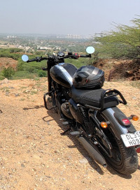 Jawa 42 Dual Channel ABS AllStar Black