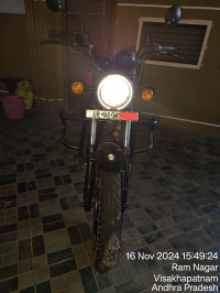 Cherry Red Royal Enfield Meteor 350