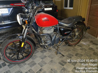 Cherry Red Royal Enfield Meteor 350
