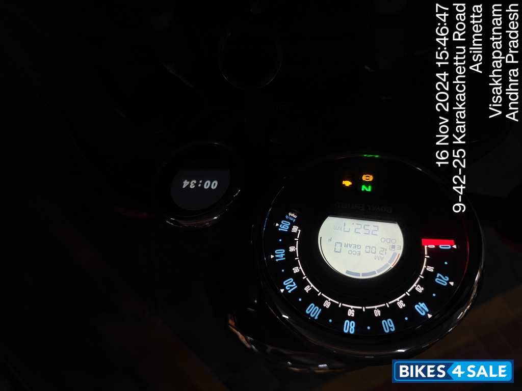 Cherry Red Royal Enfield Meteor 350