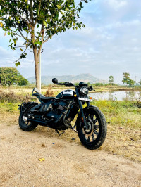 Black Mirror (chrome) Jawa 42 Bobber Black Mirror