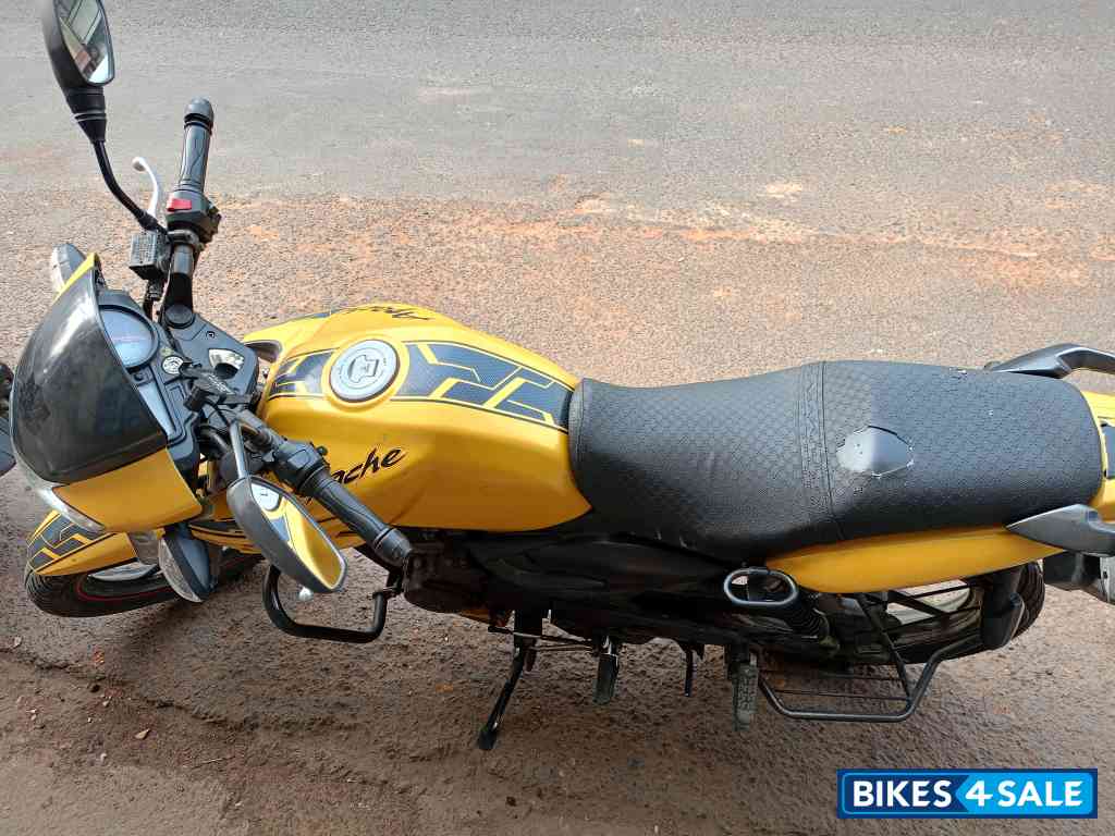 Yellow TVS Apache RTR 160