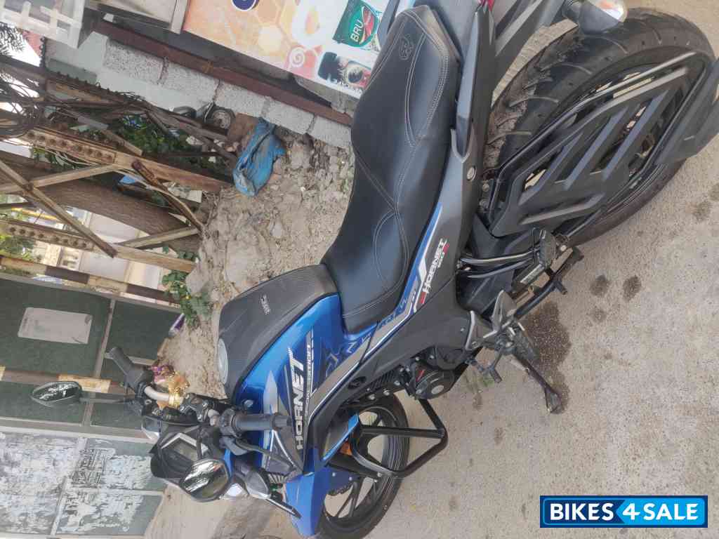 Honda CB Hornet 160R ABS