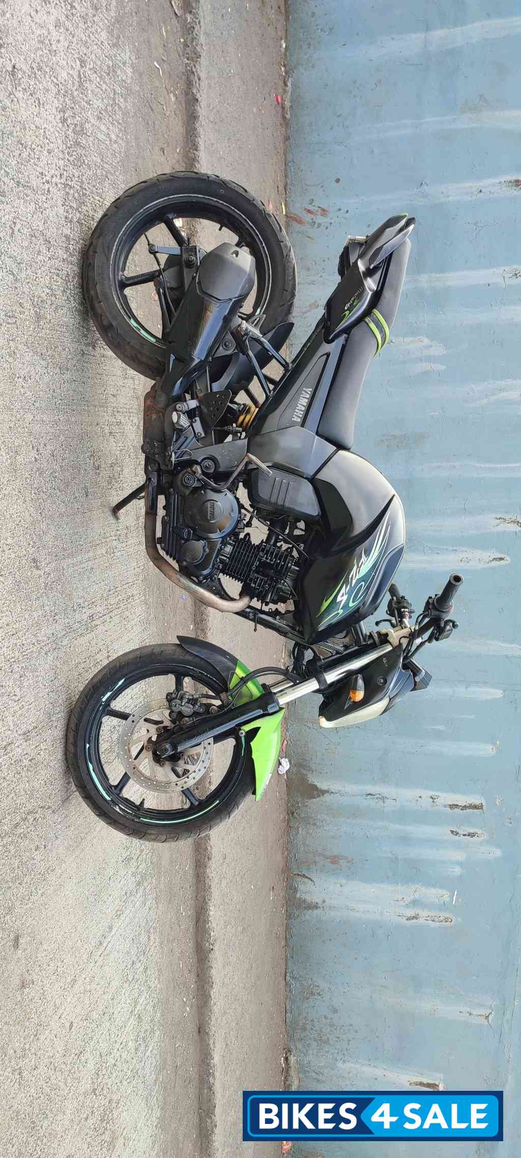 Yamaha FZ