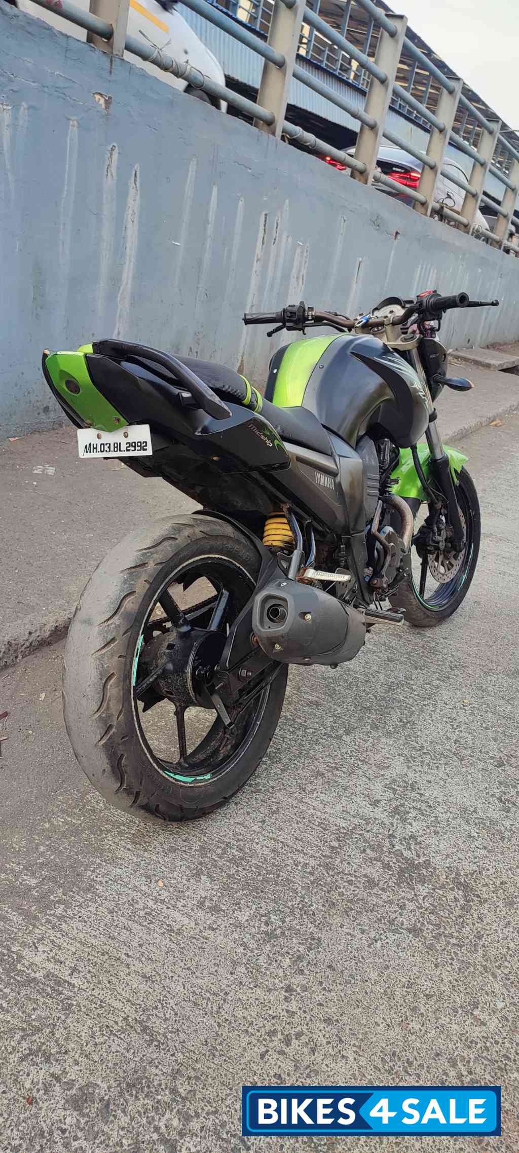 Yamaha FZ