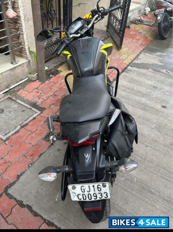 Honda CB Hornet 160R