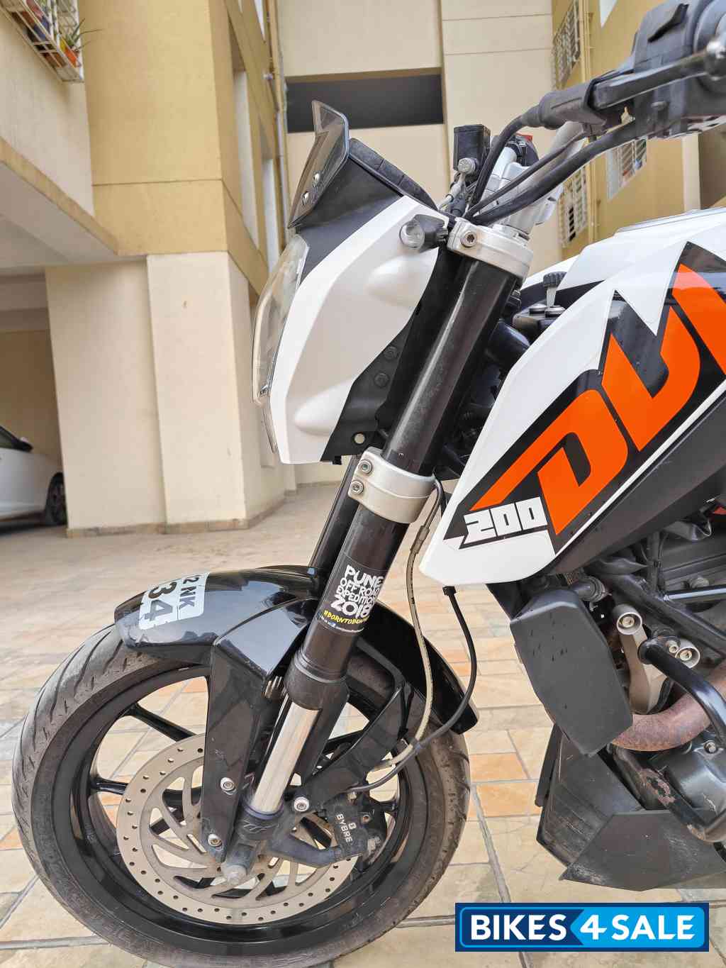 KTM Duke 200