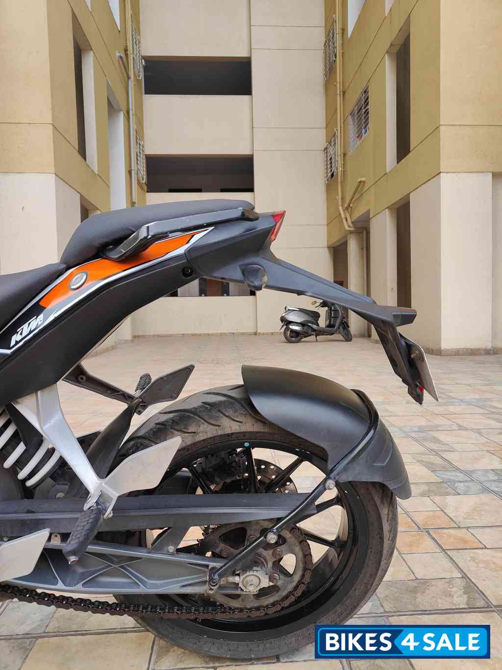 KTM Duke 200