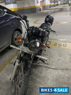 Lightning Royal Enfield Thunderbird 350