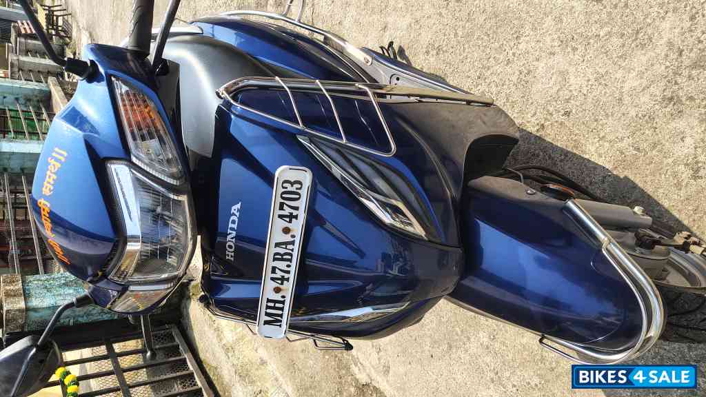 Blue Honda Activa 6G Dlx