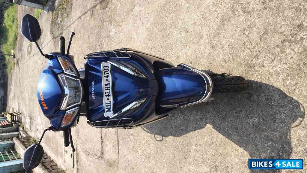 Blue Honda Activa 6G Dlx