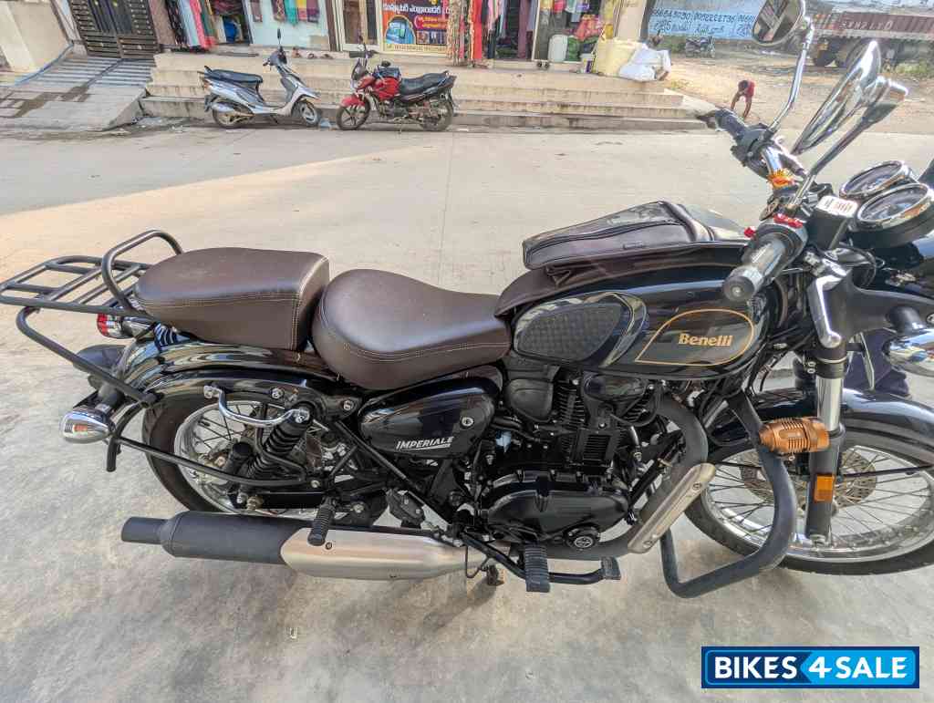 Benelli Imperiale 400 BS6