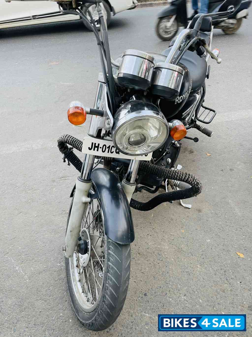 Stone Black Royal Enfield Thunderbird 350