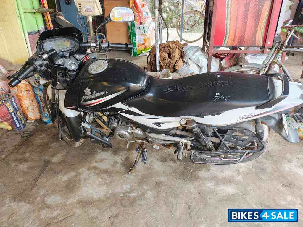 Bajaj Pulsar 150