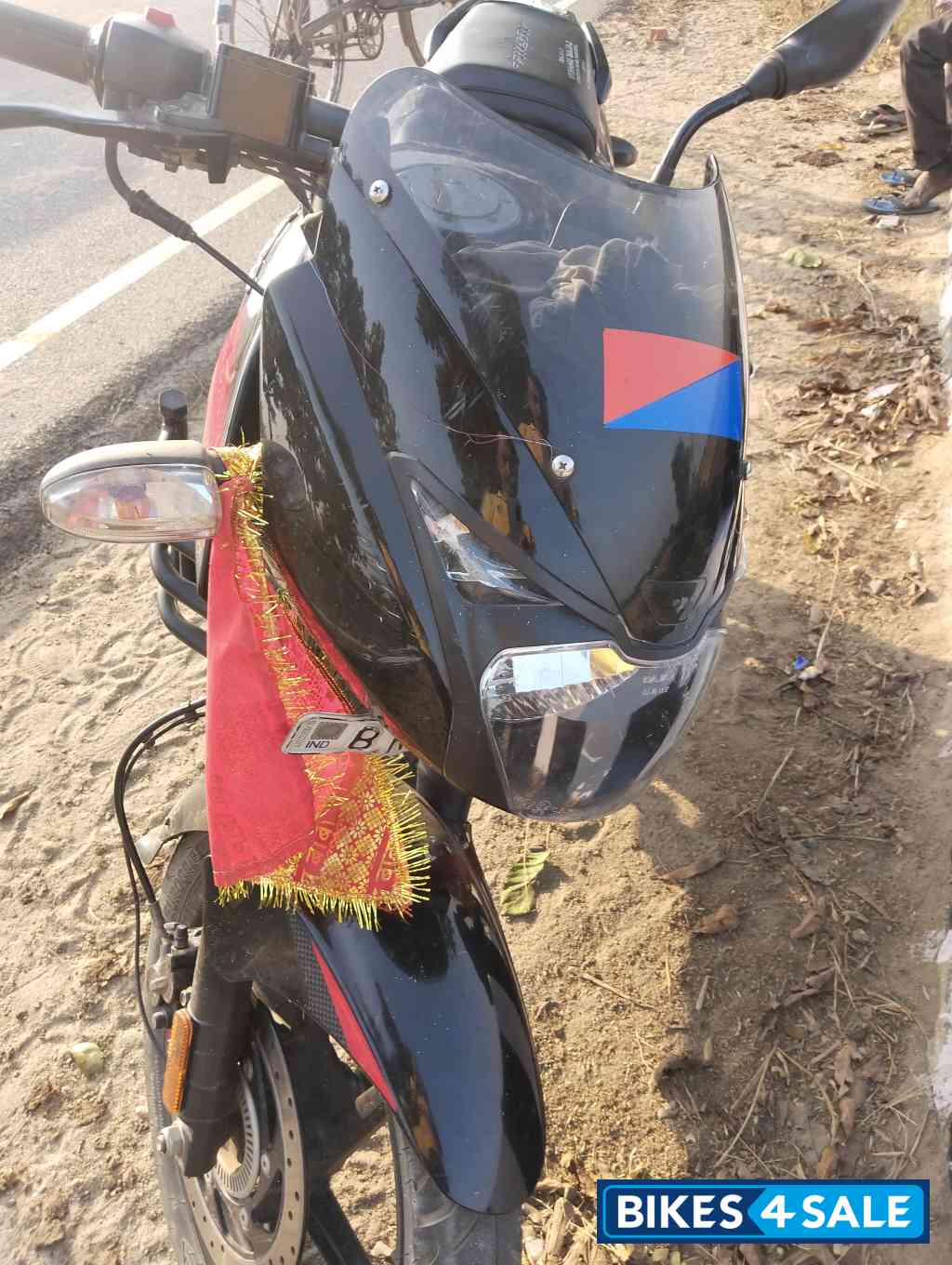 Red Black Bajaj Pulsar 150 Twin Disc BS6 Red Black Bajaj Pulsar 150 Twin Disc BS6