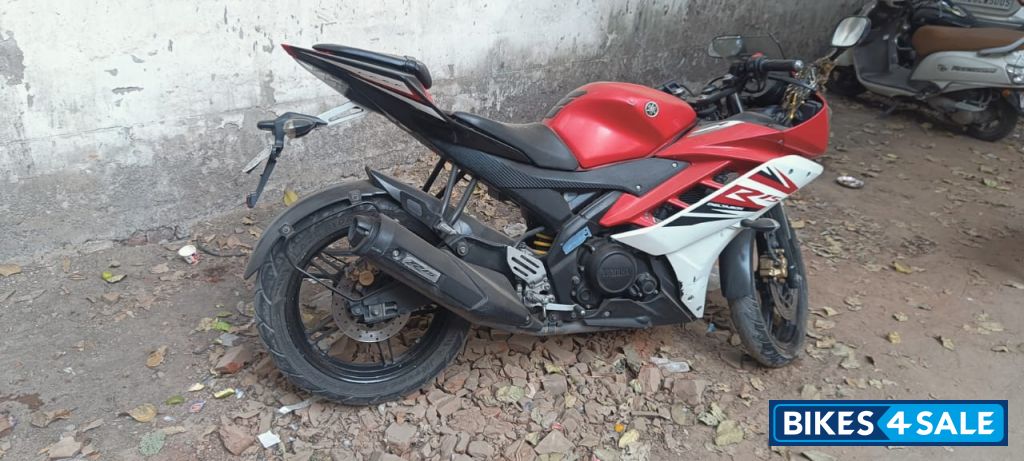 Yamaha YZF R15 V2
