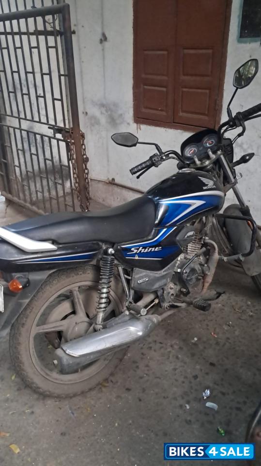 Honda Shine 100