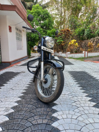Royal Enfield Bullet Standard 350