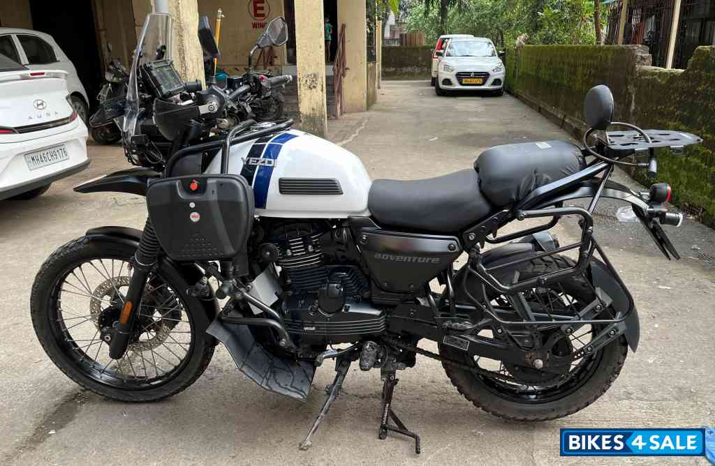 Yezdi Adventure Matte