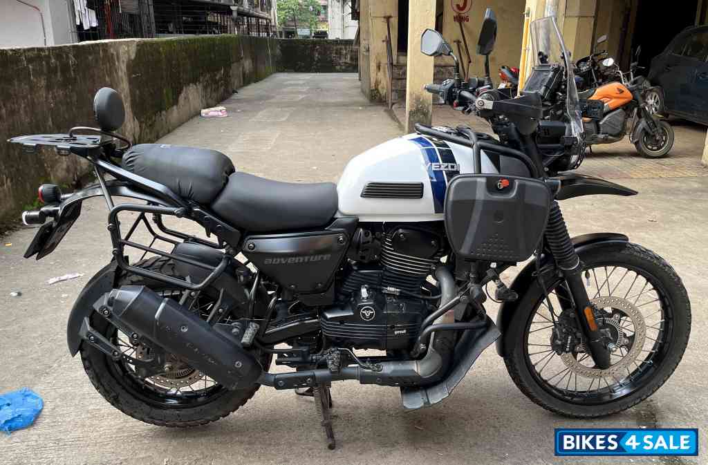 Yezdi Adventure Matte