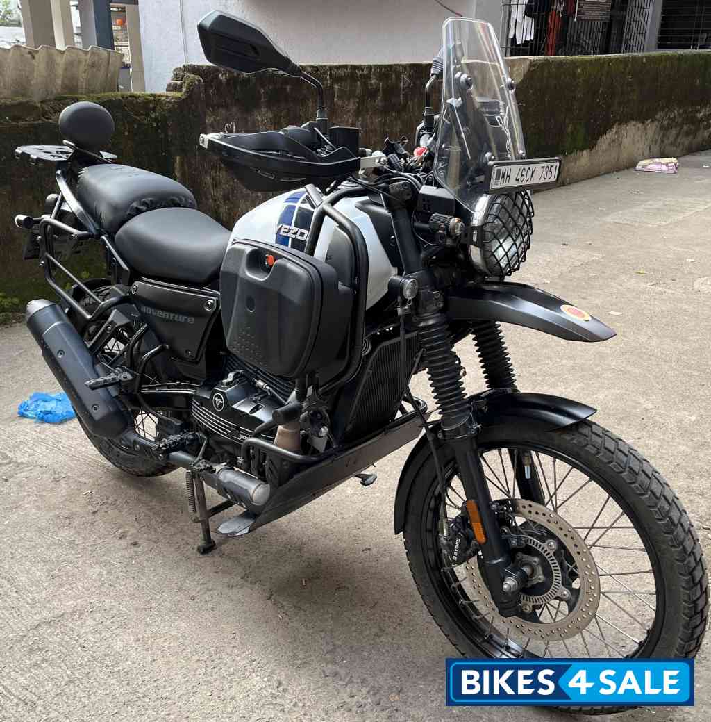 Yezdi Adventure Matte