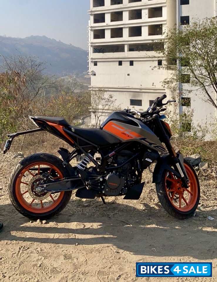 KTM Duke 200 2024