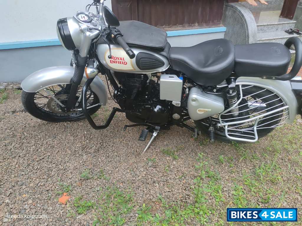 Royal Enfield Classic 350